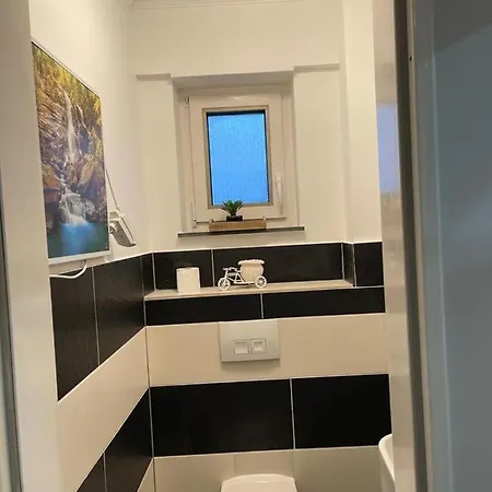 Ferienwohnung Grafschaft Mit Balkon Apartment Trier